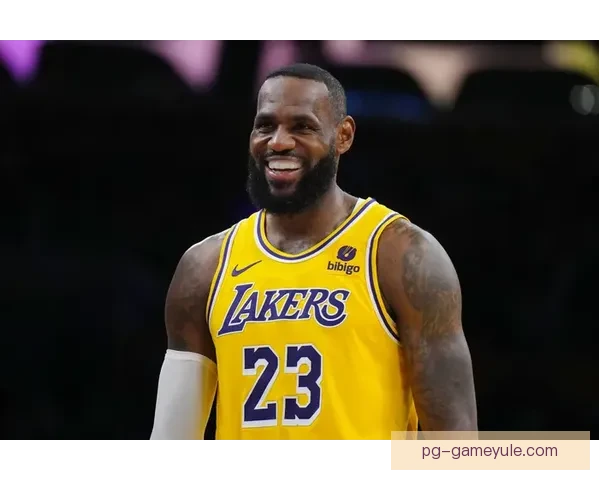 詹姆斯超斯托克顿 最老助攻上双